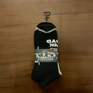 Pink Floyd Rock Band Lightweight Low Cut Socks 3 pairs Size:7-12 Black and Gray